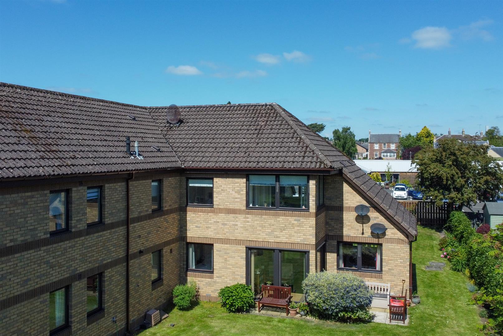 8 Mayfield Gardens, Kelso Hastings Legal